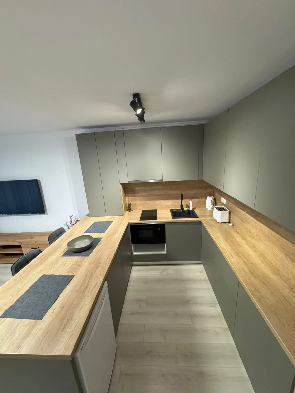 Apartament dwupokojowy Drobeta-Turnu Severin — Lokal 2 — 3