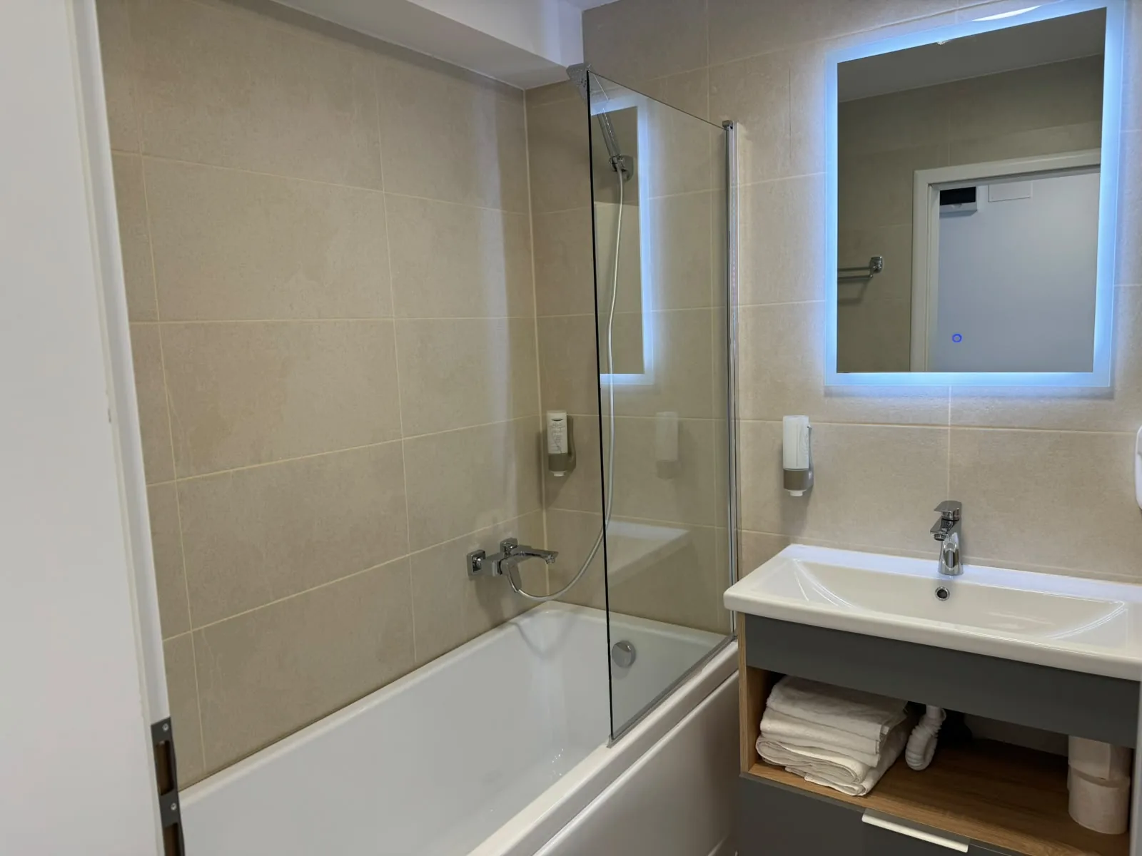 Apartament dwupokojowy Drobeta-Turnu Severin — Lokal 2 — 7